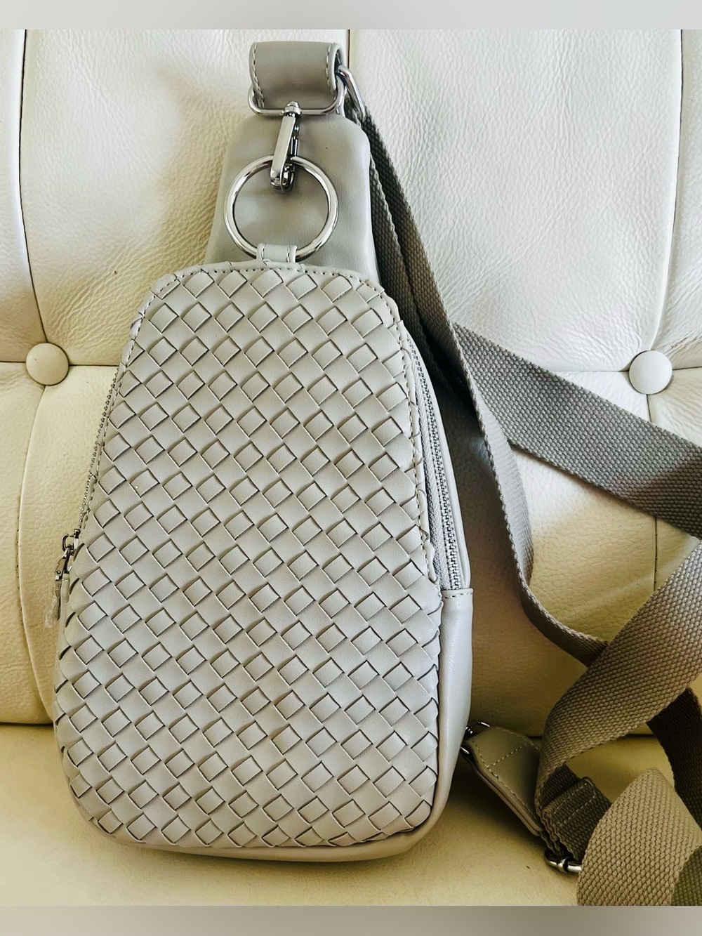 NWT EAST WEST SLING SHOULDER BAG
BACK PACK